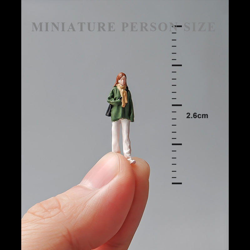 1:64 Trend scarf girl miniature doll