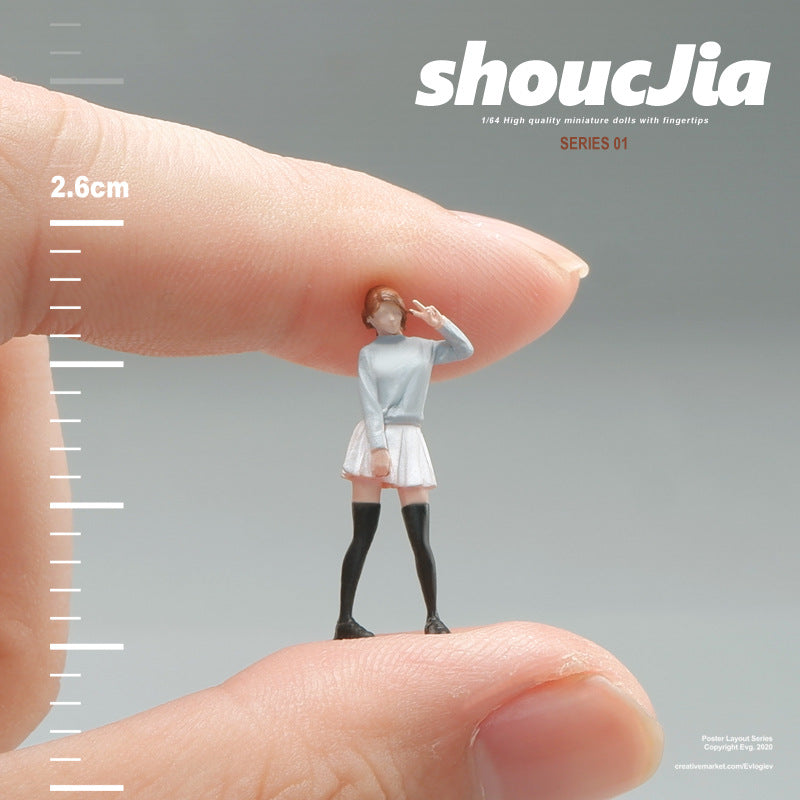 1/64 Simulation miniature resin doll model color mini villain three-dimensional collection sand table micro-shot ornament