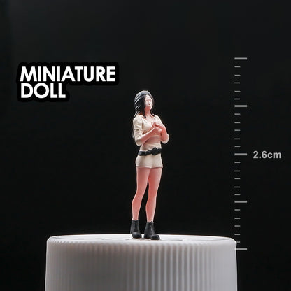 1/64 Simulation miniature resin doll model color mini villain three-dimensional collection sand table micro-shot ornament