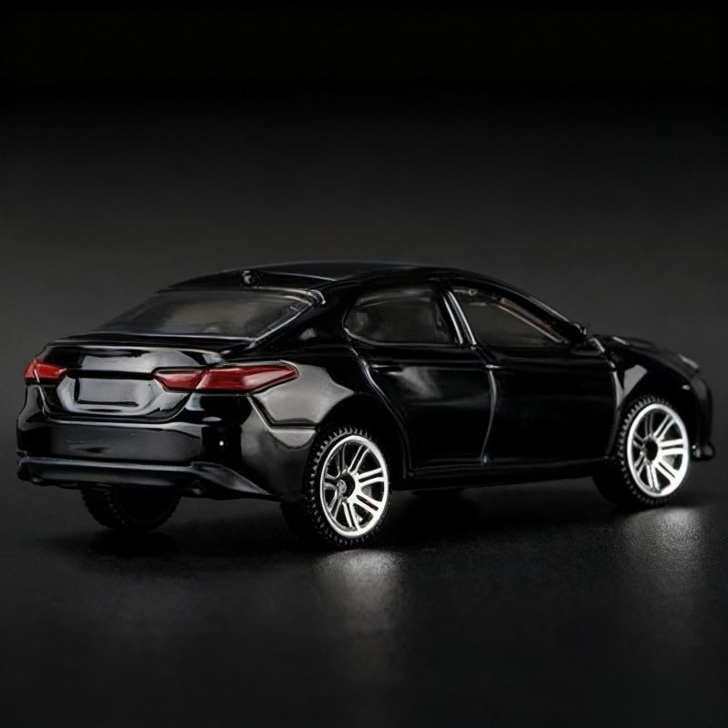 1:64 Toyota Camry丨‌Car Model Series丨The Most Popular Car Model In 2025