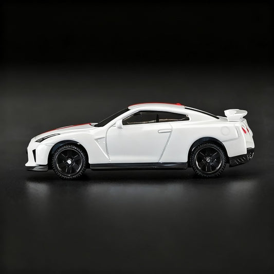 1:64 Nissan GT-R丨‌Car Model Series丨The Most Popular Car Model In 2025
