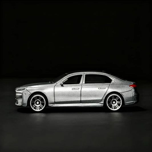 1:64 BMW I7丨‌Car Model Series丨The Most Popular Car Model In 2025