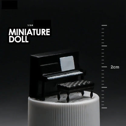 Microscopic color doll miniature doll figure model 1:64 micro-shot villain resin food game three-dimensional shooting prop
