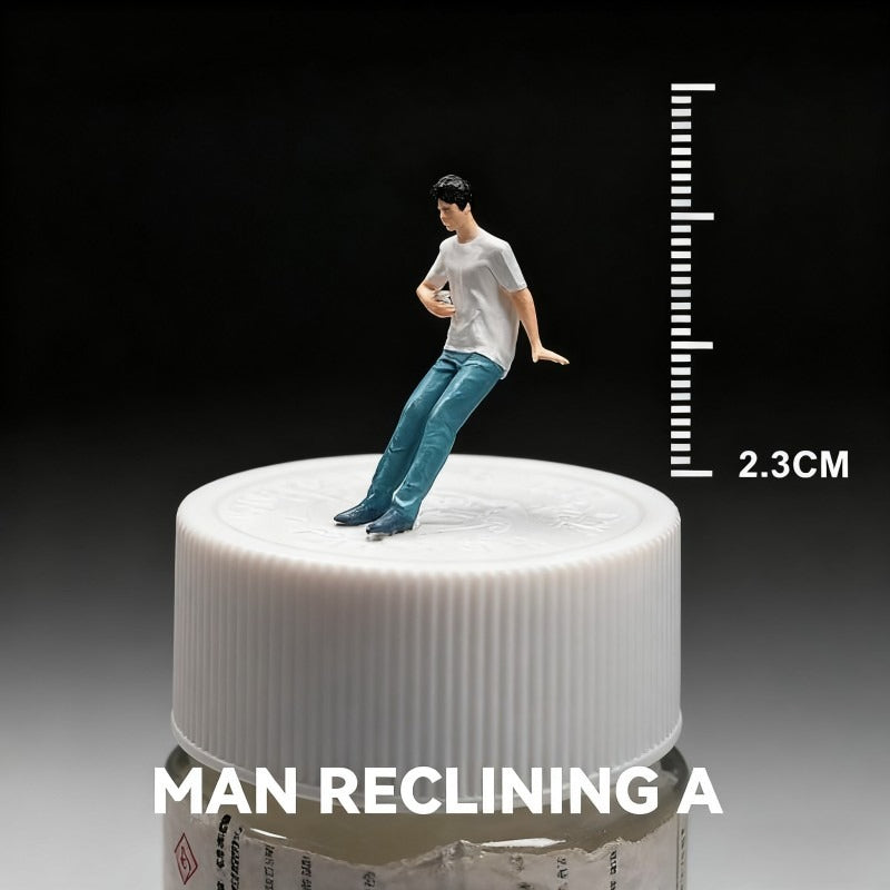 1:64 Man With Brown Cloth丨‌Figure Model Series丨Exquisite Miniature Male Model