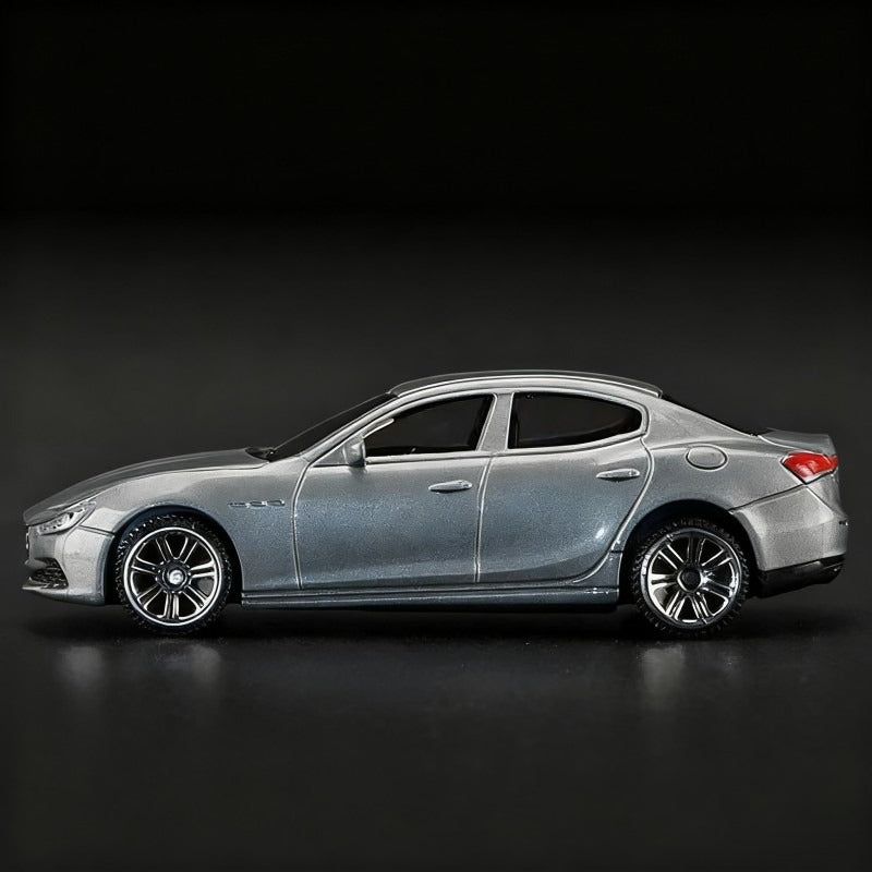 1:64 Maserati GHIBLI丨‌Car Model Series丨The Most Popular Car Model In 2025
